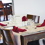 Kyriad Hotel Meaux 