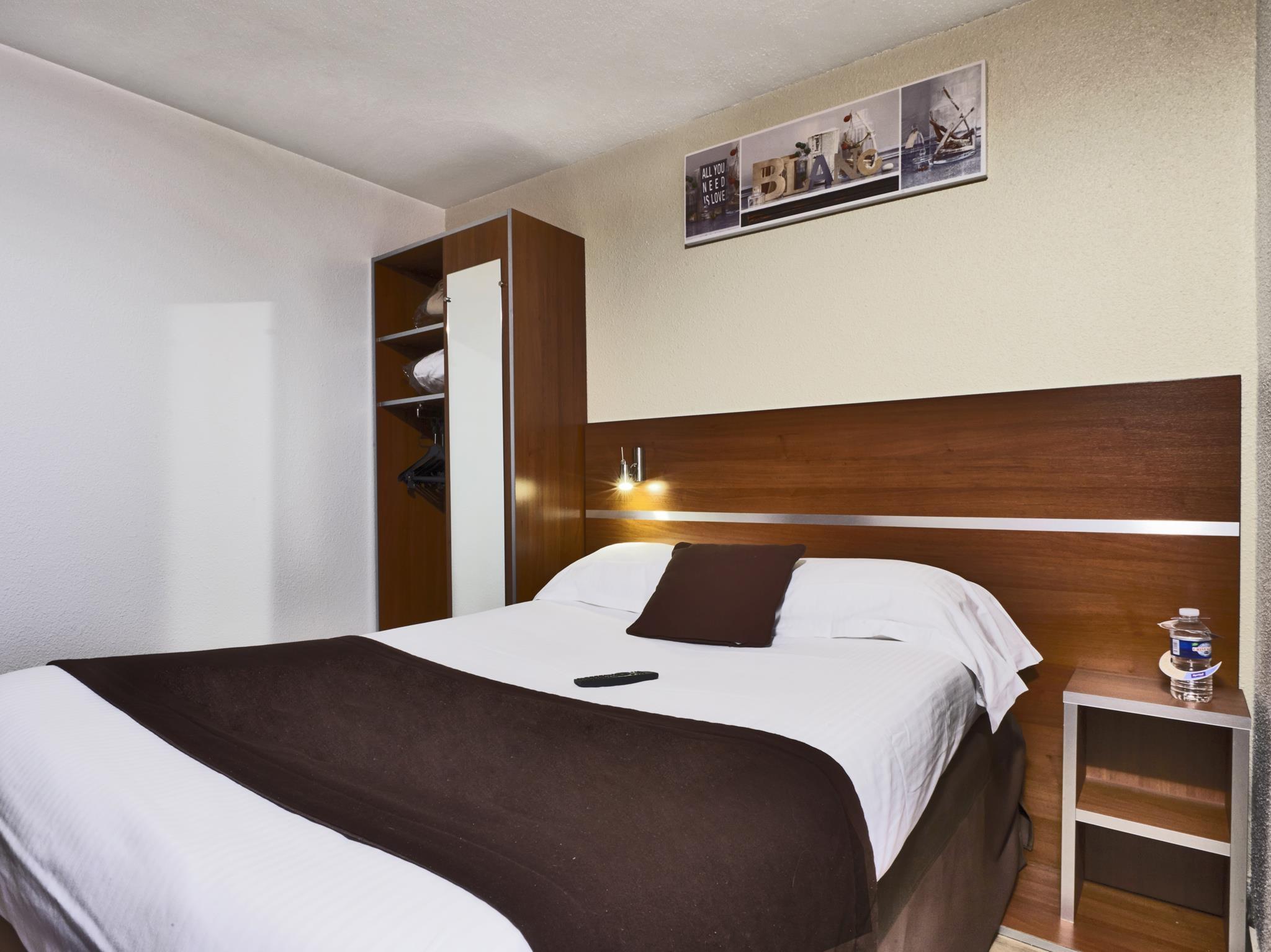 Kyriad Hotel